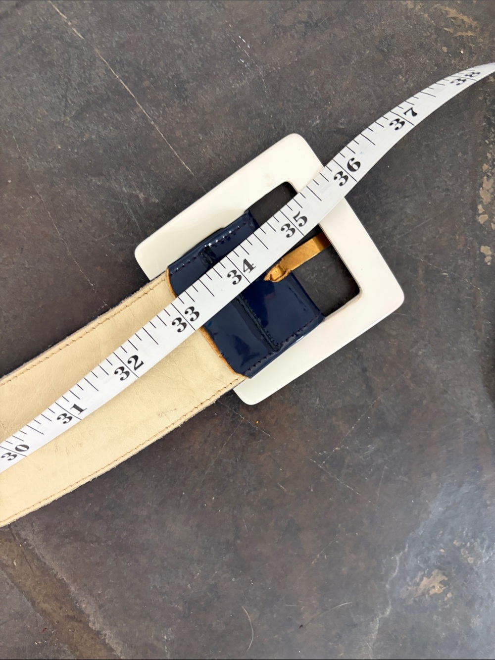 YSL Patent Navy Wide Belt with Beige Buckle - Picture 6 of 6